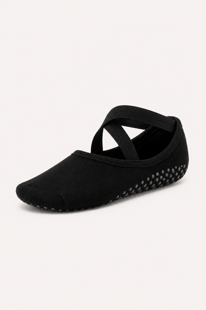Chaussettes antidérapantes femme pour yoga et pilates, offrant adhérence et stabilité au sol.