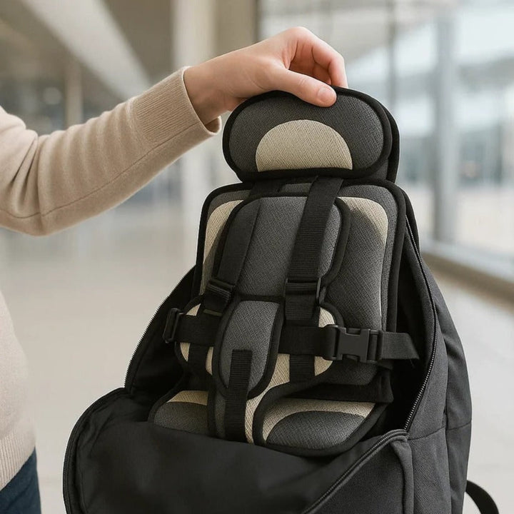 Rehausseur de siège auto portable avec harnais pour enfant, sécurité accrue en déplacement.