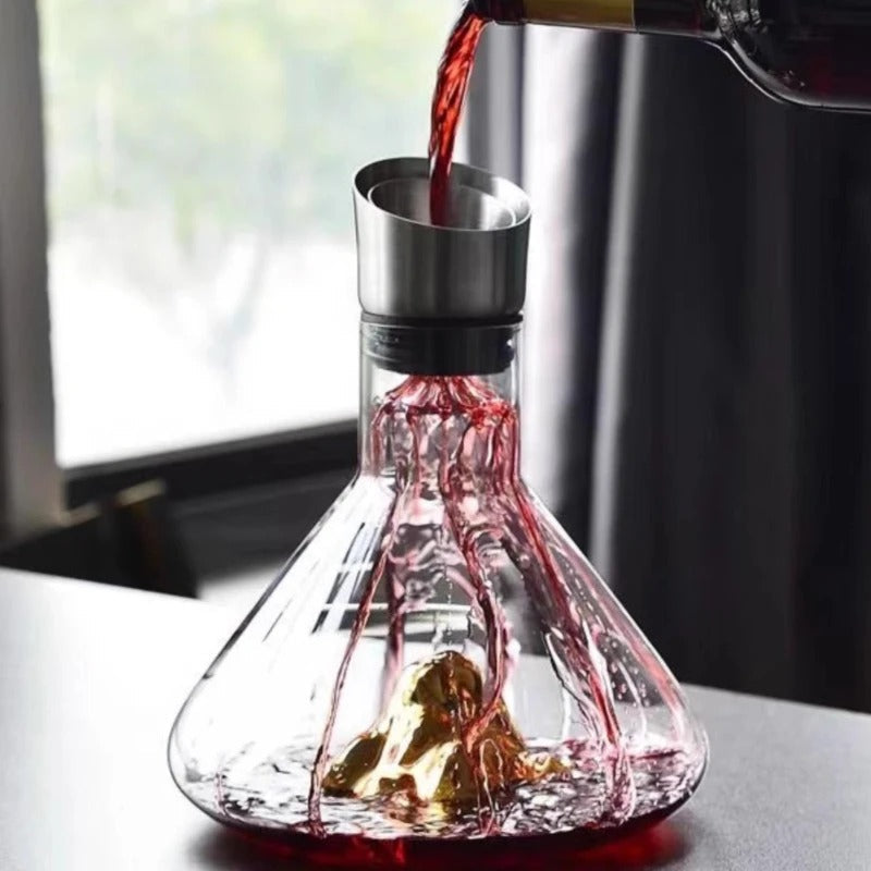 Élégante carafe à décanter le vin en cristal, parfaite pour l'aération et sublime sur toute table de dégustation.