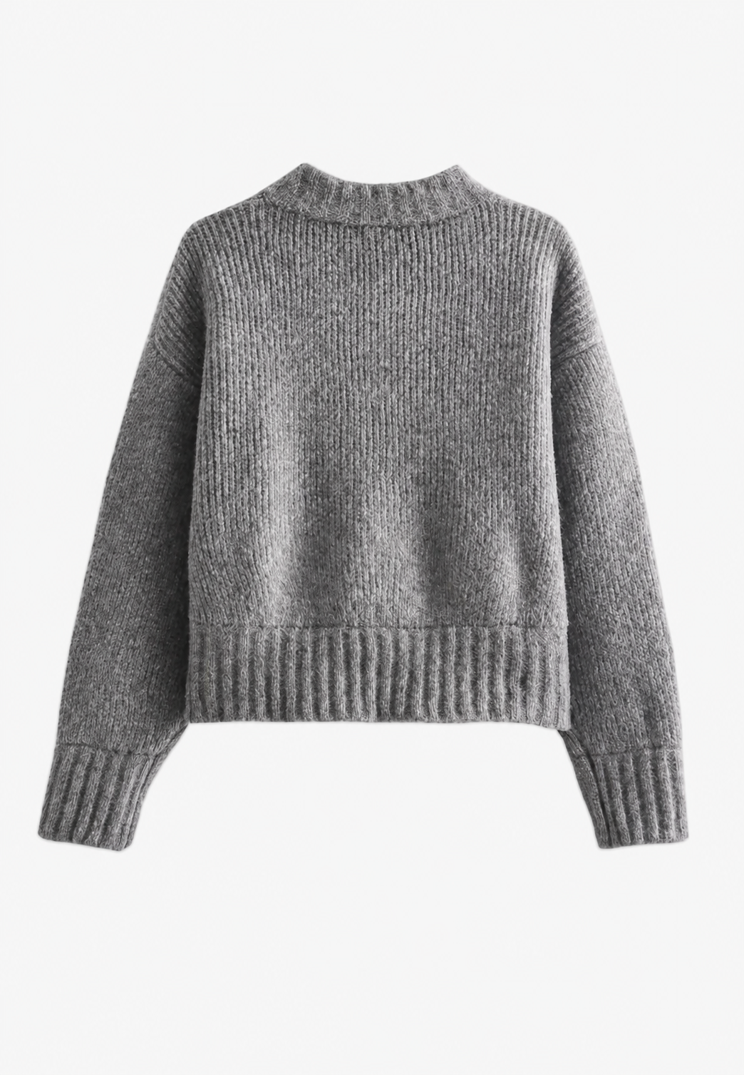 Cardigan gris ample zippé pour femme. Pièce essentielle confortable et élégante pour la mode automne-hiver.