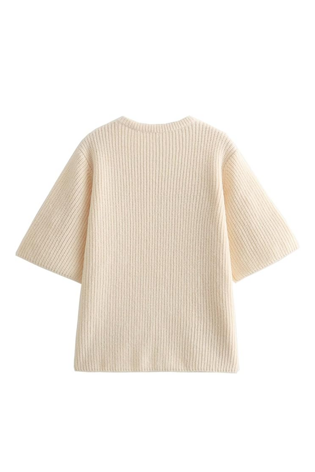 Cardigan printemps/été femme avec imprimé cerises, manches courtes. Vêtement ample et tendance pour un style frais.