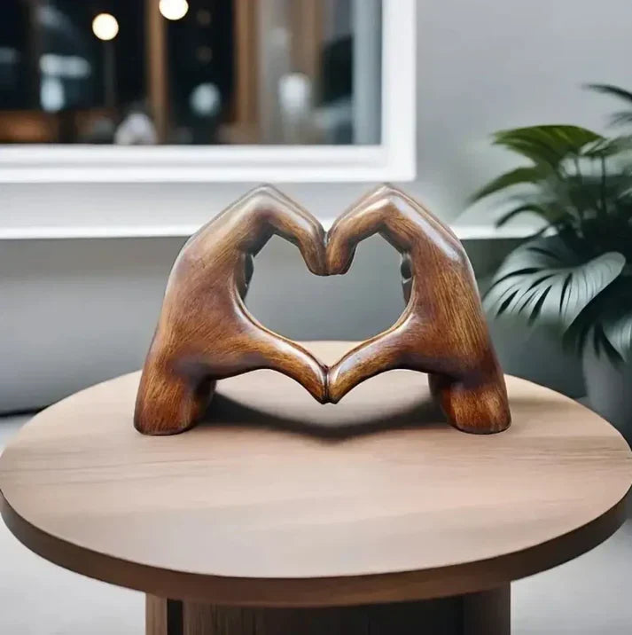 Décoration murale cœur bois fait main, ambiance chaleureuse pour votre maison, symbole d'amour.