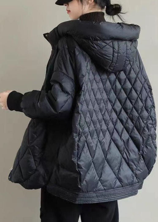 Veste femme hivernale avec zip, col montant protecteur, confort et élégance pour le froid.
