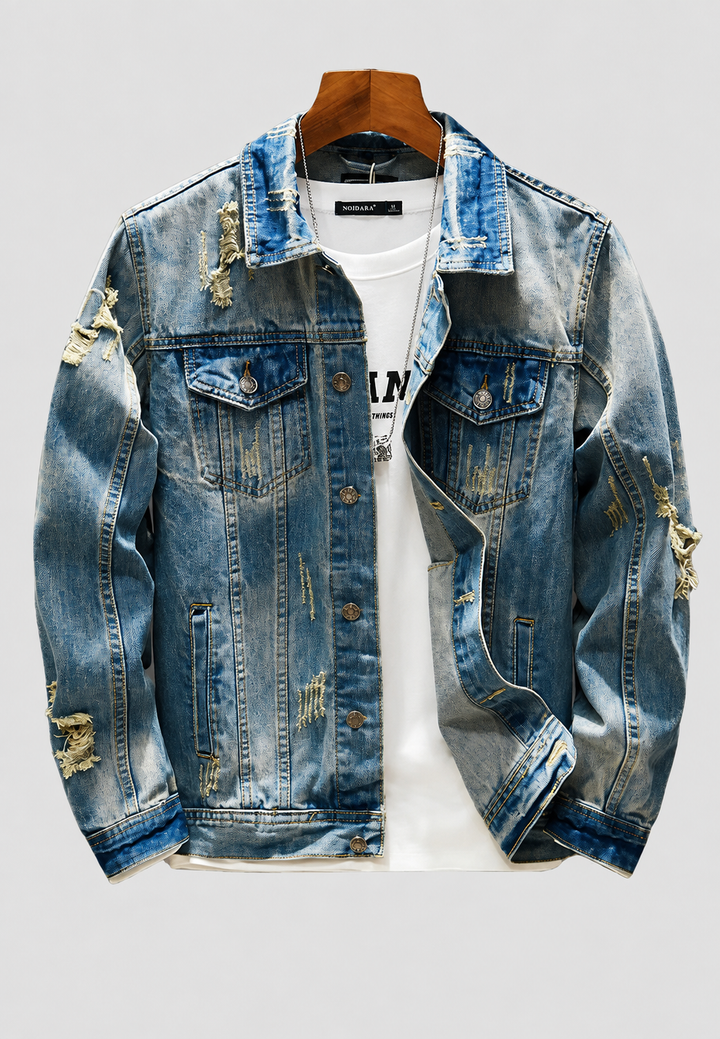 Blouson en jean homme slim déchiré. Style mode urbaine automne, délavé. Parfait look décontracté.