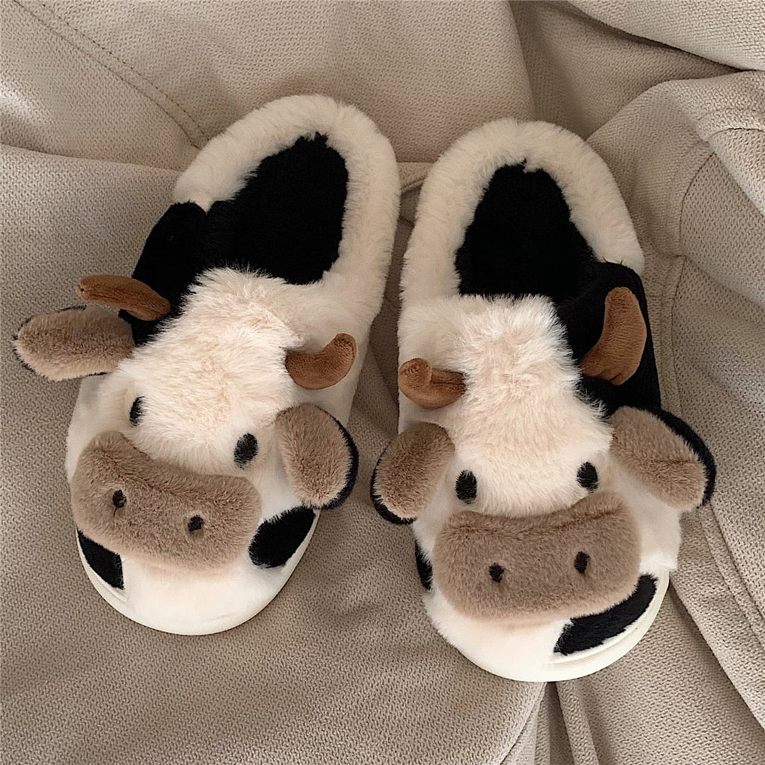 Chaussons pelucheux confortables en forme d'animaux, pour un maximum de chaleur et de douceur à la maison.
