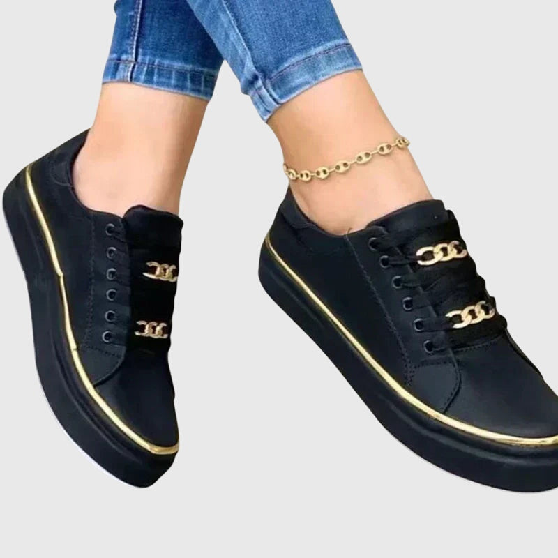 Chaussures orthopédiques femme pour un confort optimal et un soutien quotidien, idéales pour la marche.