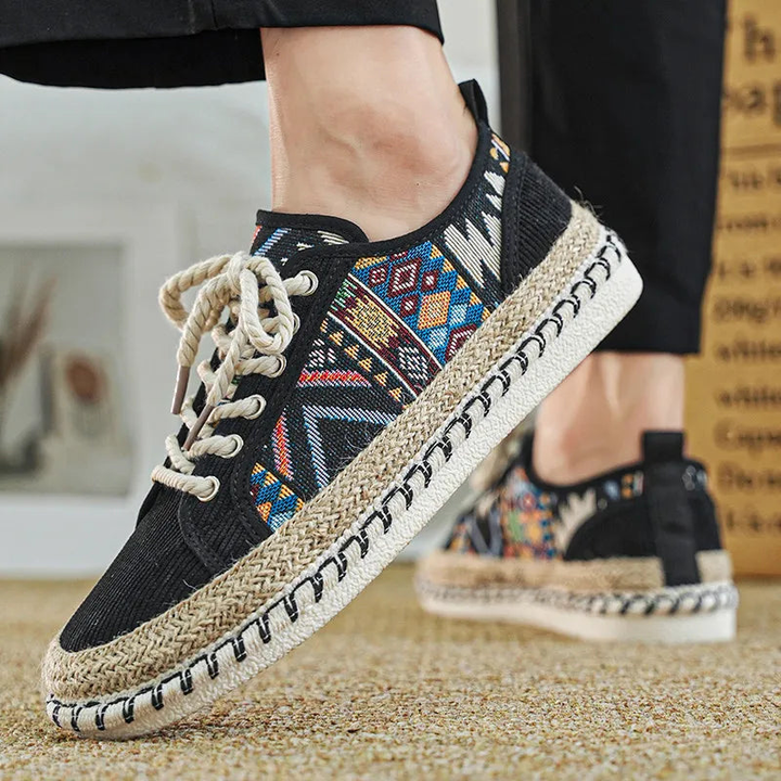 Chaussures plates décontractées pour femmes, imprimées à lacets, parfaites pour le printemps et l'été.