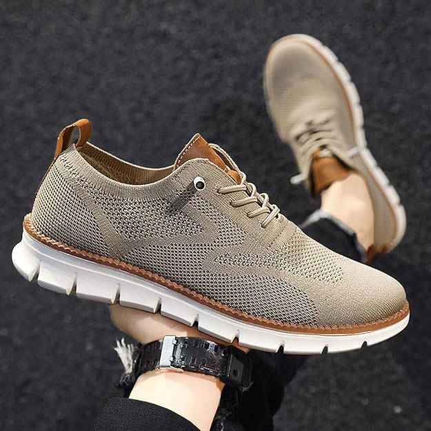 Détail des chaussures urbaines homme légères. Confort respirant, idéales pour la marche polyvalente et le quotidien actif.
