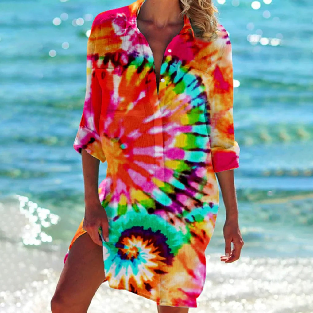 Chemise de plage femme tie-dye bohème chic, manches courtes légères, parfaite pour l'été et les vacances.