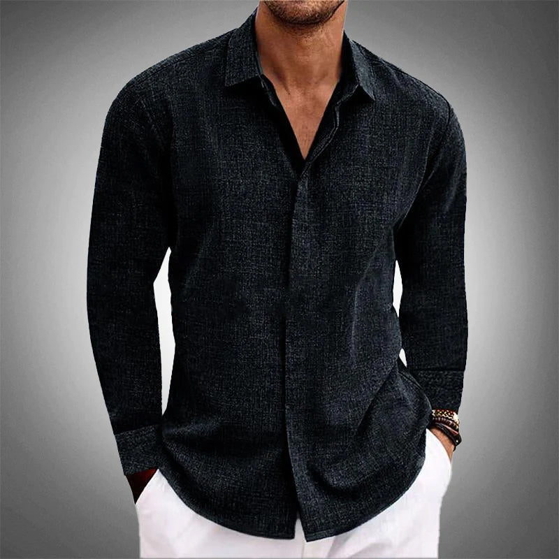 Chemise casual homme boutonnée, manches longues, col pointu, parfaite pour un style décontracté ou smart-casual.