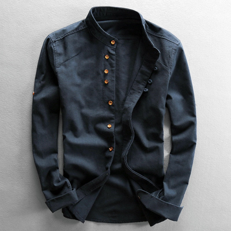 Chemise homme col mao manches longues, style moderne et élégant, parfaite pour un look décontracté chic.