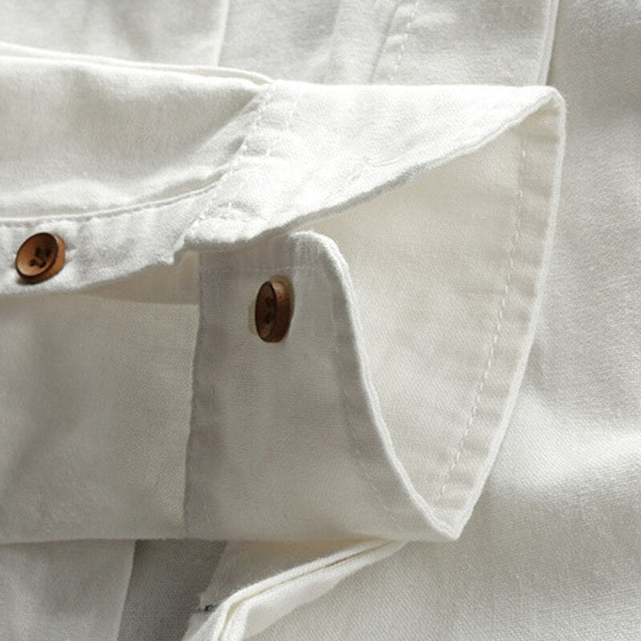 Chemise homme manches longues, col mao, un indispensable de la mode masculine, moderne, élégant et versatile.