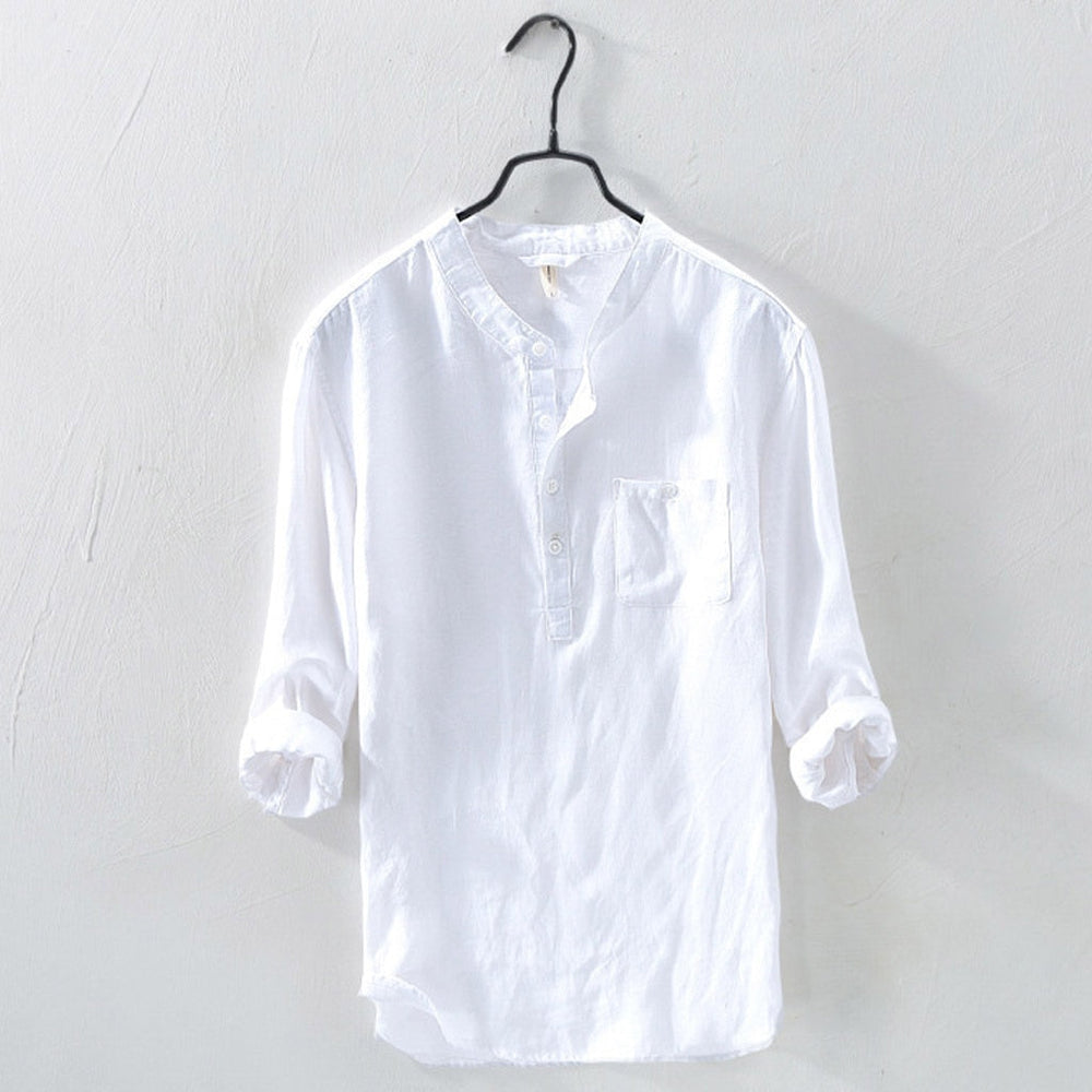 Chemise homme polyvalente, tissu respirant pour l'été. Idéale pour un look confortable et mode homme décontracté-habillé.