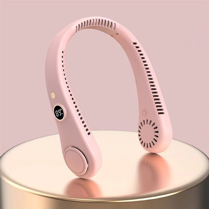 Climatiseur de cou innovant, rechargeable par USB, parfait pour rester au frais en déplacement.