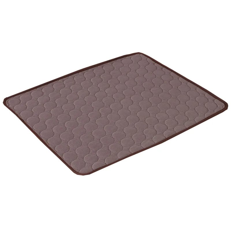 Tapis rafraîchissant pour chien, solution anti-chaleur efficace. Aide votre animal à rester calme et frais.