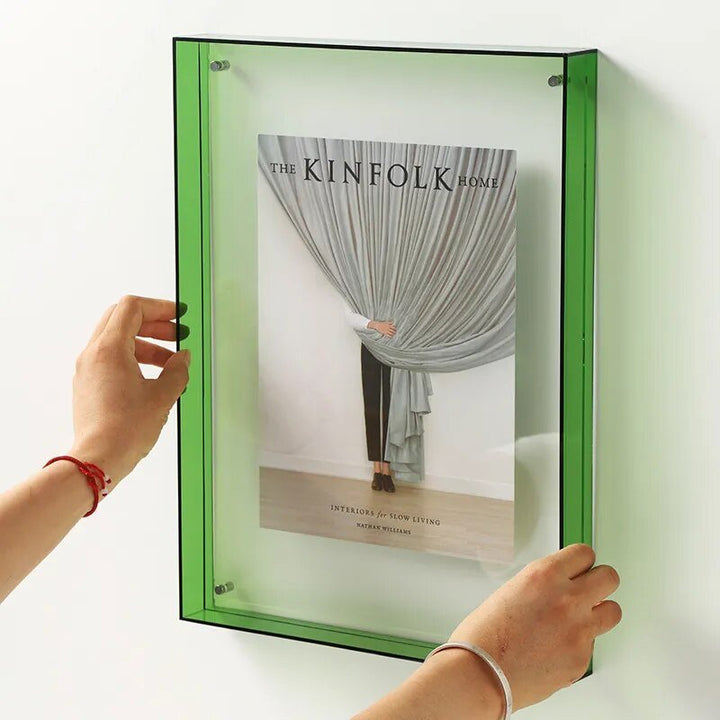 Cadre photo Kristalhelder transparent, idéal pour mettre en valeur vos photos. Design moderne élégant.