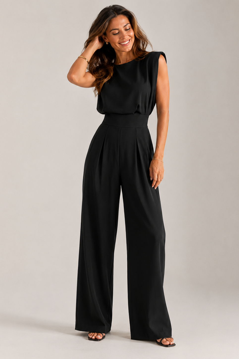 Combinaison féminine printemps/été sans manches, taille haute. Tenue élégante et décontractée, confort infroissable.