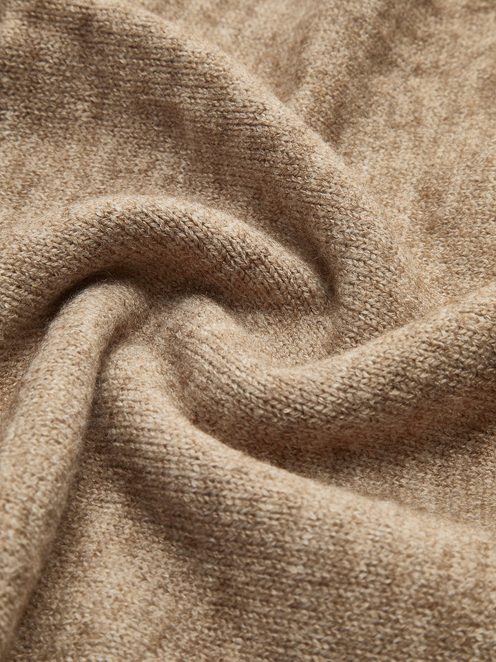 Ensemble maille beige femme: pull col roulé moderne & pantalon large élégant. Confort et style assurés.