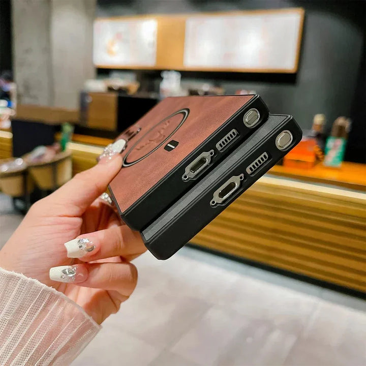 Housse smartphone magnétique en cuir PU, protection antichoc et charge sans fil intégrée.