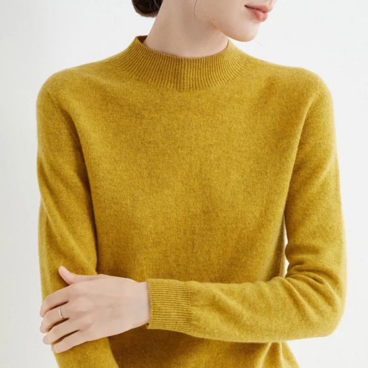 Pull tricoté doux pour femme, vêtement confortable et élégant, parfait pour un style décontracté et chic en hiver.