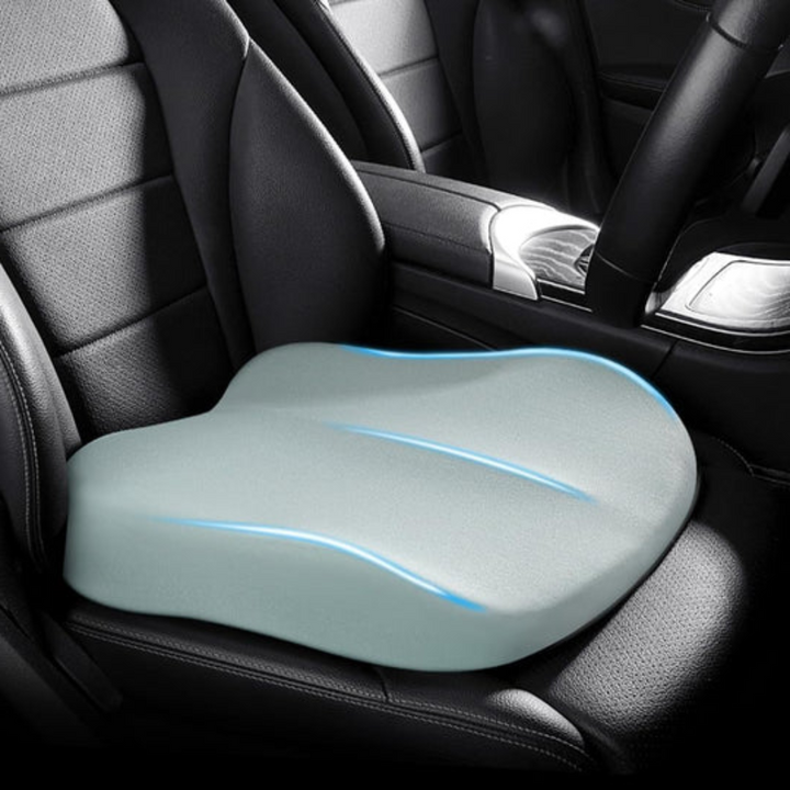 Améliorez votre confort de conduite avec ce coussin de siège auto ergonomique en mousse à mémoire de forme et soutien lombaire.