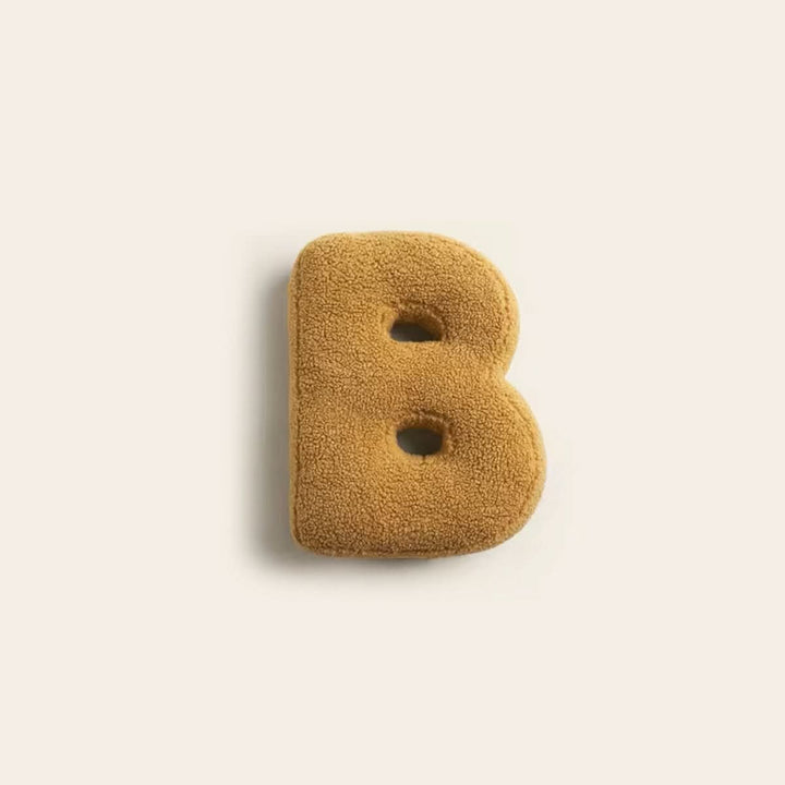Coussin alphabet B unique, décoration maison élégante ou cadeau personnalisé.