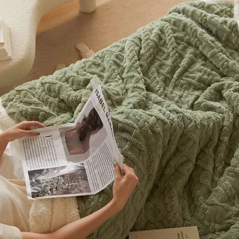 Plaid moderne réversible, idéal pour la décoration et le confort quotidien, parfait sur un canapé ou comme jeté de lit.