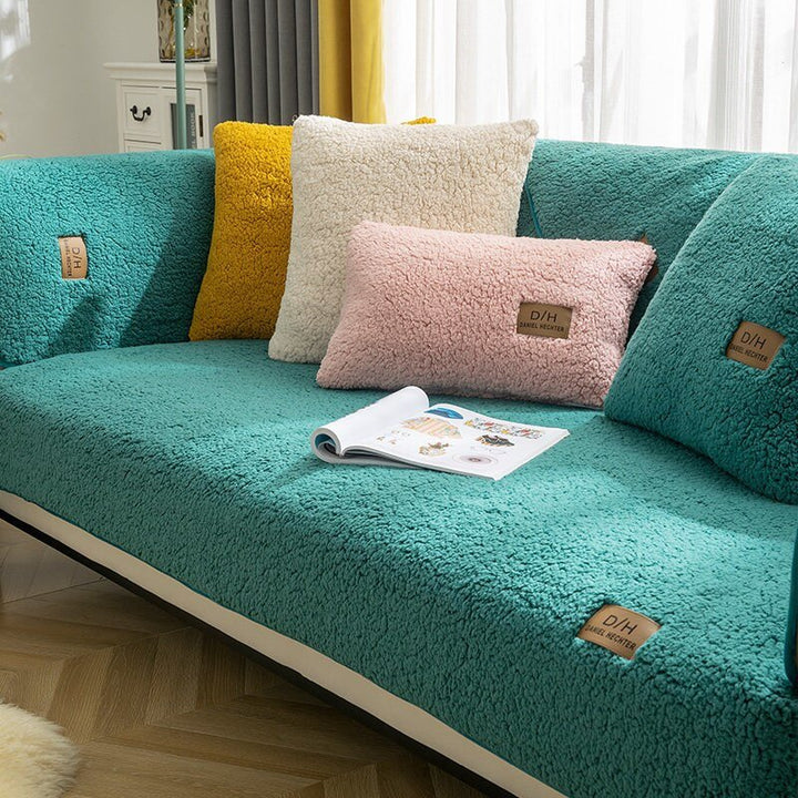 Variété de couleurs unies pour housses de canapé, offrant un design élégant et une protection efficace pour votre salon.
