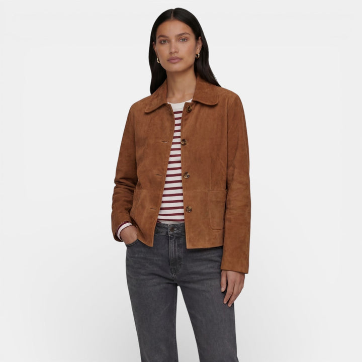 Veste femme Tabitha élégante brun, légère et chic. Idéale pour printemps/automne et tenue quotidienne confortable.