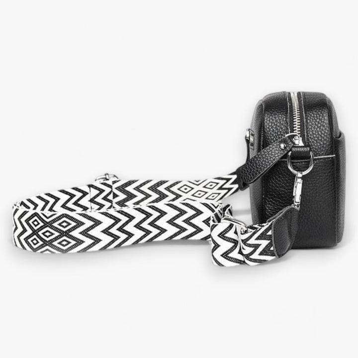 Sac bandoulière féminin en cuir, design fonctionnel et mode, idéal pour vos essentiels.