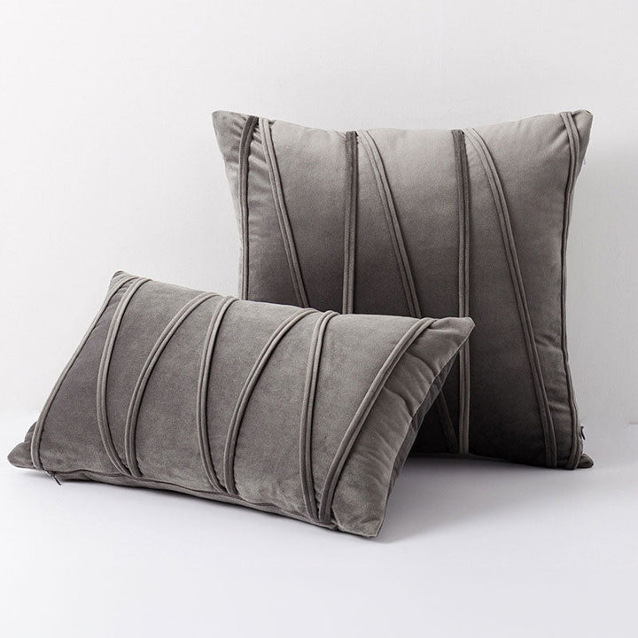 Design plissé unique de cette housse de coussin décorative. Idéal pour ambiance moderne du salon/chambre.