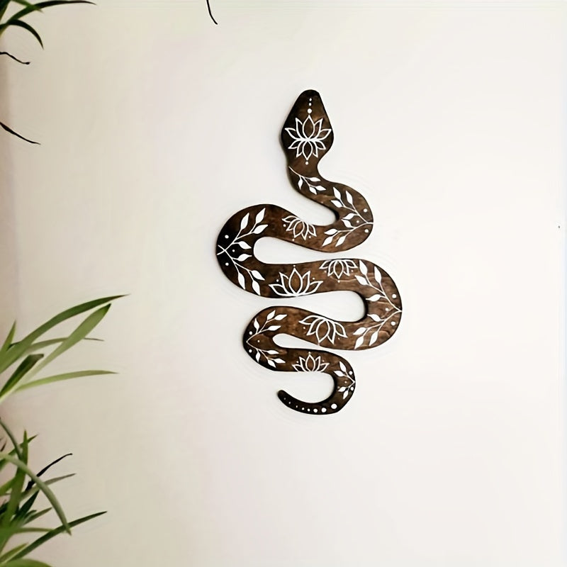 Grande décoration murale serpent bohème en bois, pièce d'art spirituel pour une ambiance unique et intérieure.