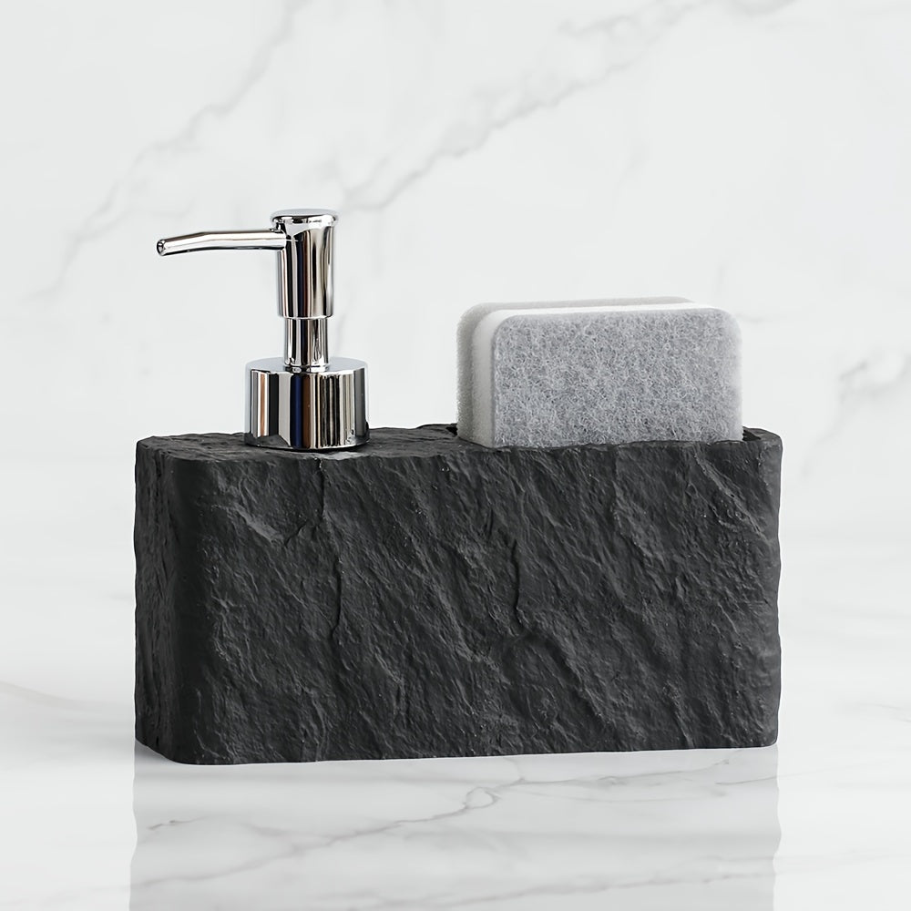 Accessoire salle de bain : distributeur de lotion en pierre avec support éponge, hygiène élégante et rangement soigné.