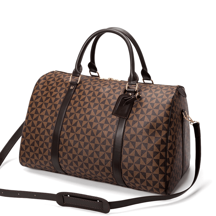 Sac homme en cuir grand format, idéal comme sac de voyage ou pour vos activités sportives.