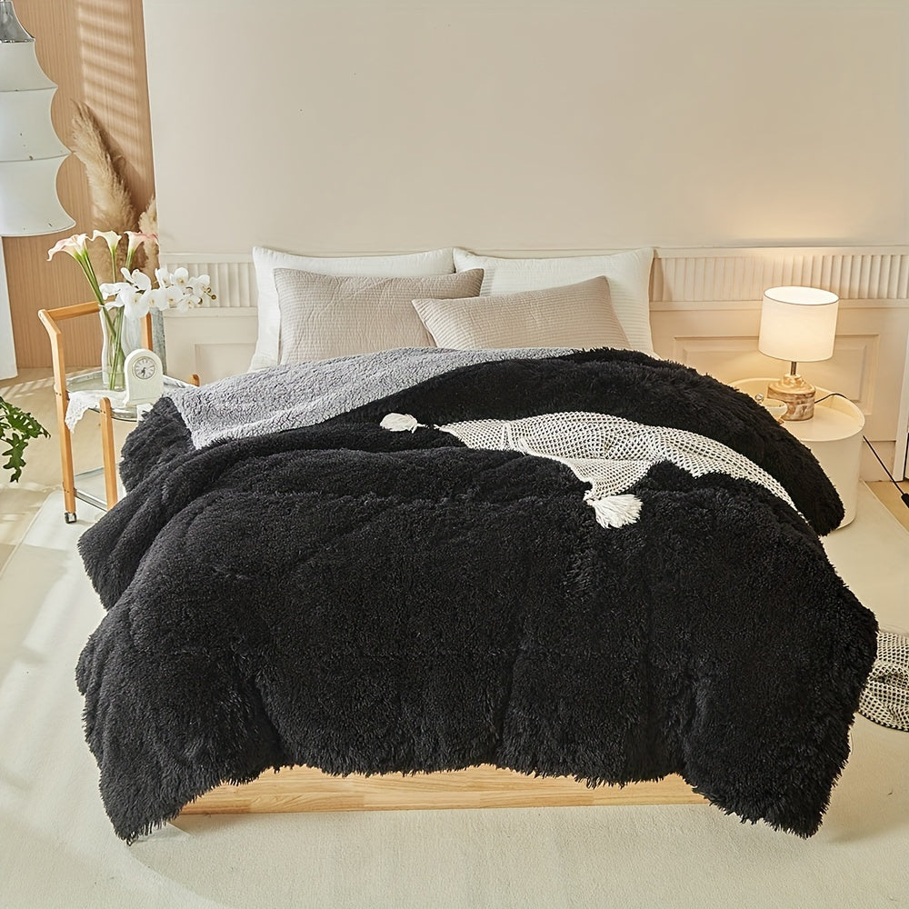 Plaid polaire effet peau de mouton, incroyablement doux et chaud pour un confort hivernal optimal.