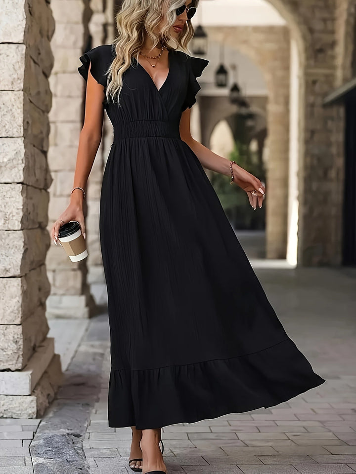 Longue robe décontractée pour femme, dotée de volants aériens et d'une taille cintrée, idéale été.