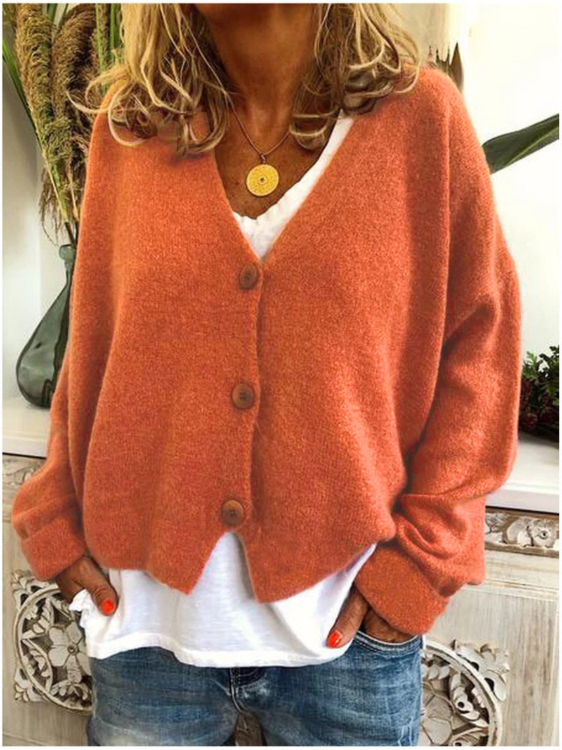 Cardigan femme chic et polyvalent, idéal pour compléter une tenue décontractée ou sophistiquée.