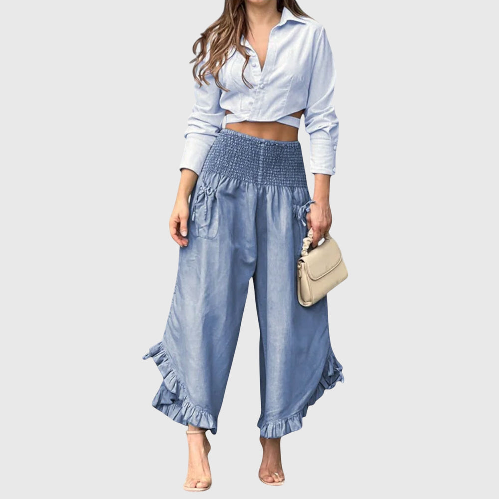 Pantalon plissé bleu Jaya, très confortable et polyvalent pour femme. Style mode décontracté chic.