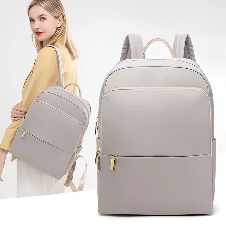 Sac à dos femme tendance, polyvalent pour ville et quotidien. Élégant accessoire mode femme, parfait pour une organisation facile.