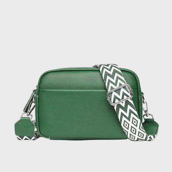 Sac bandoulière en cuir vert femme, élégant et polyvalent, idéal pour accessoire mode quotidien et chic.