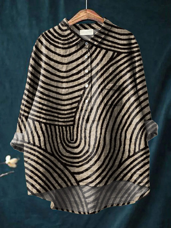 Blouse Melina fluide femme élégante avec volants, idéale pour l'été et le printemps, confort et légèreté.