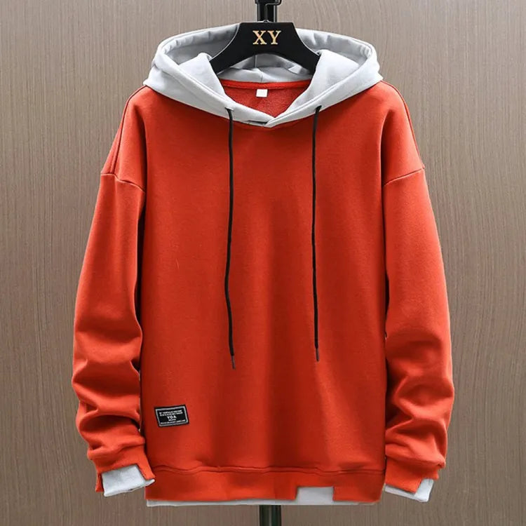 Sweat-shirt homme avec capuche, coupe moderne. Confortable, style décontracté chic. Essentiel pour garde-robe masculine.