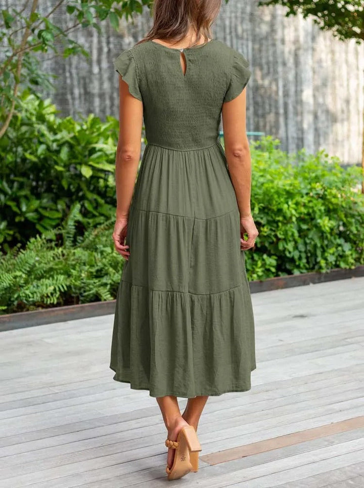Vêtement femme mode: robe élégante, confortable, effet ventre plat. Un indispensable chic et tendance.