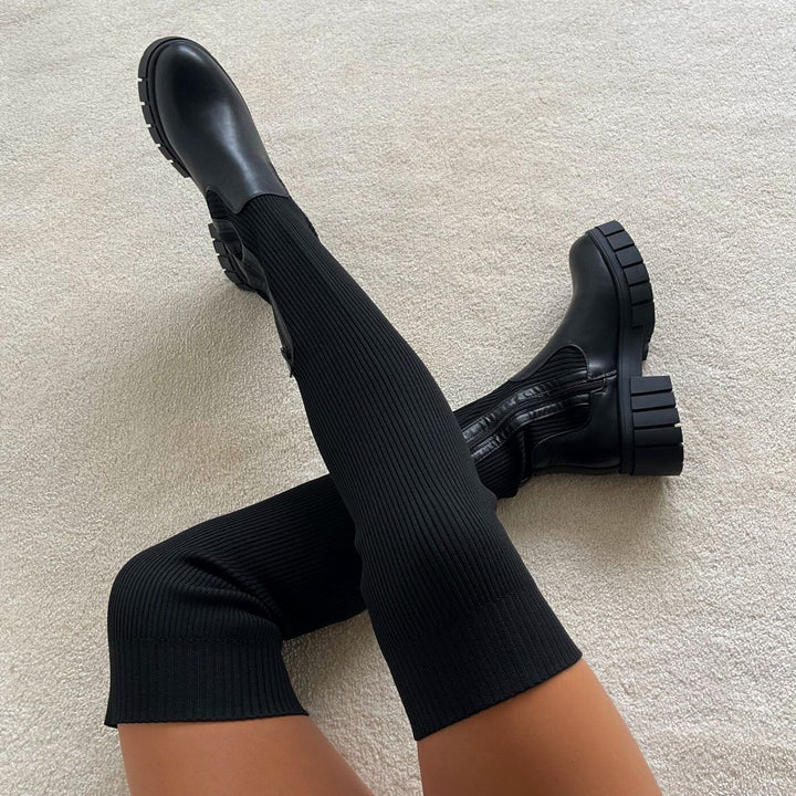 Bottes stretch Skylar noires femme, élégantes et confortables pour un look chic d'hiver.