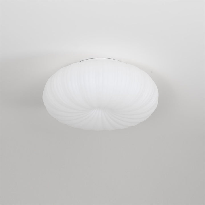 Luminaire LED de plafond Filomena Luxe, dimmable, apporte sophistication et lumière.