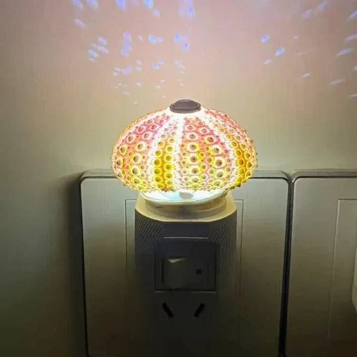 Lampe LED oursin miniature, objet de décoration créatif et unique pour tout intérieur.