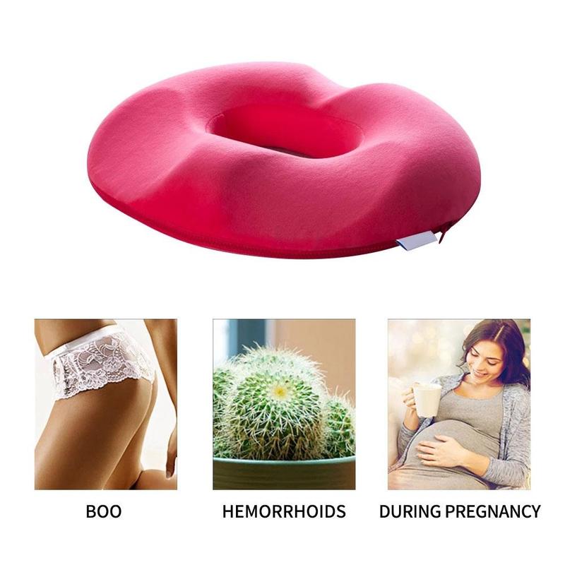 Coussin beignet en mousse à mémoire, soutien pour douleurs d'hémorroïdes et coccyx. Confort ergonomique assis.