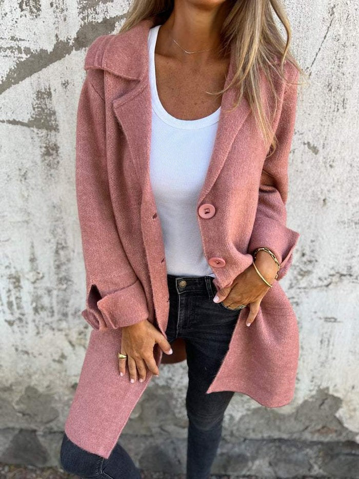 Manteau femme élégant et léger, parfait pour printemps mi-saison. Chic, style sophistiqué.