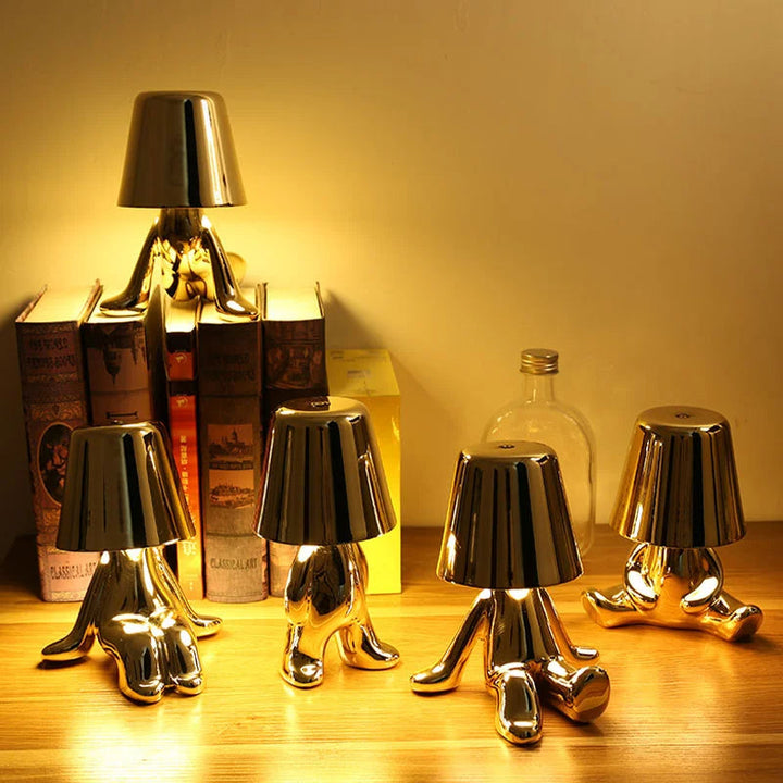 Ornement lumineux LED artistique, lampe de table design moderne homme stylisé, décoration intérieure chic.