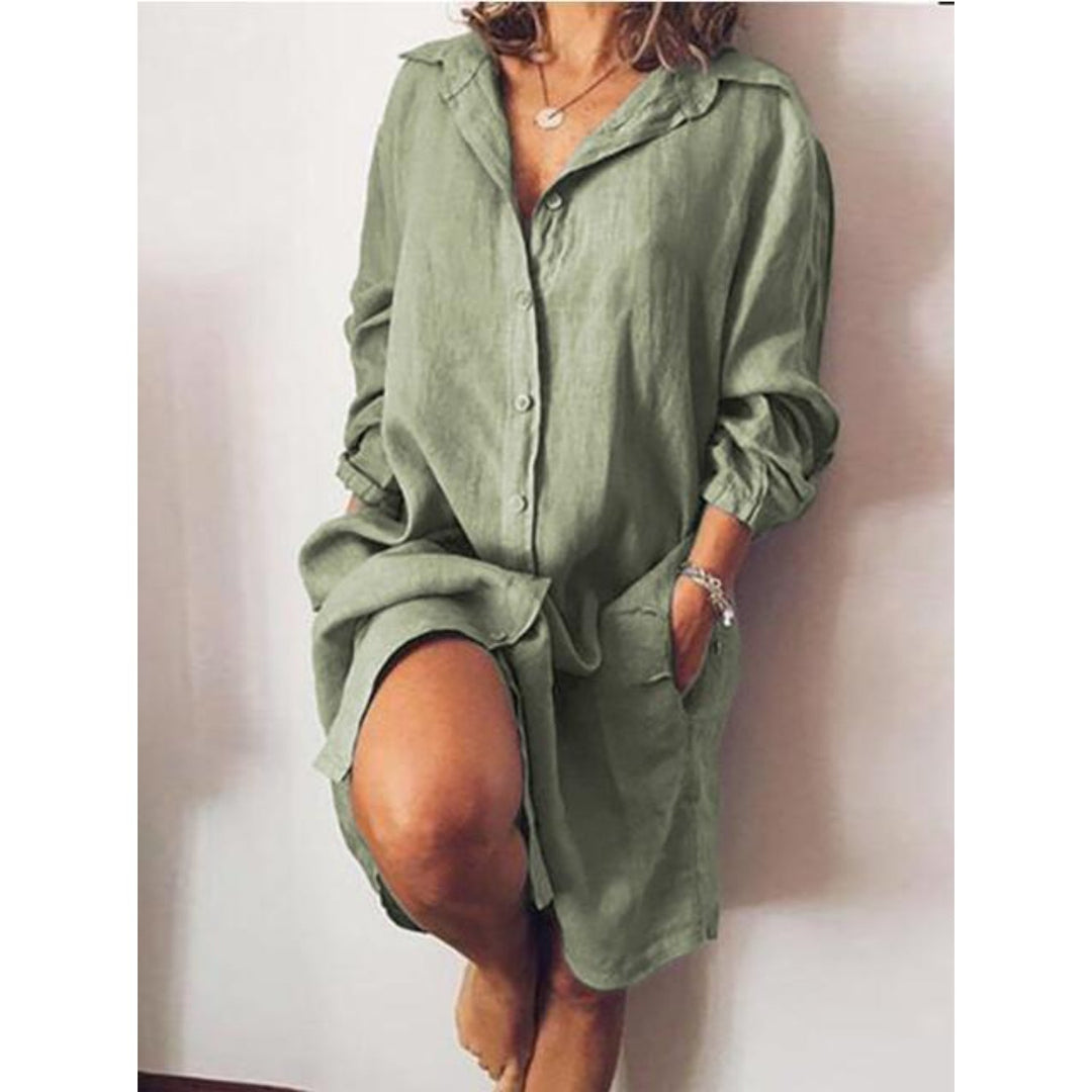 Top fluide femme, vêtement d'été pour un confort maximal et un style estival impeccable et moderne.